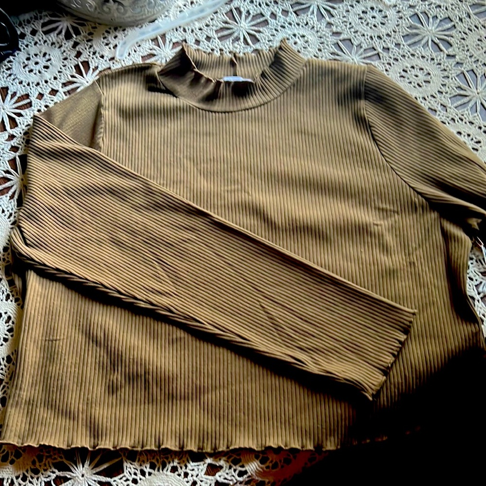 GOOD AMERICAN STRETCH PLUS SIZE TOP SZ 7 NWT